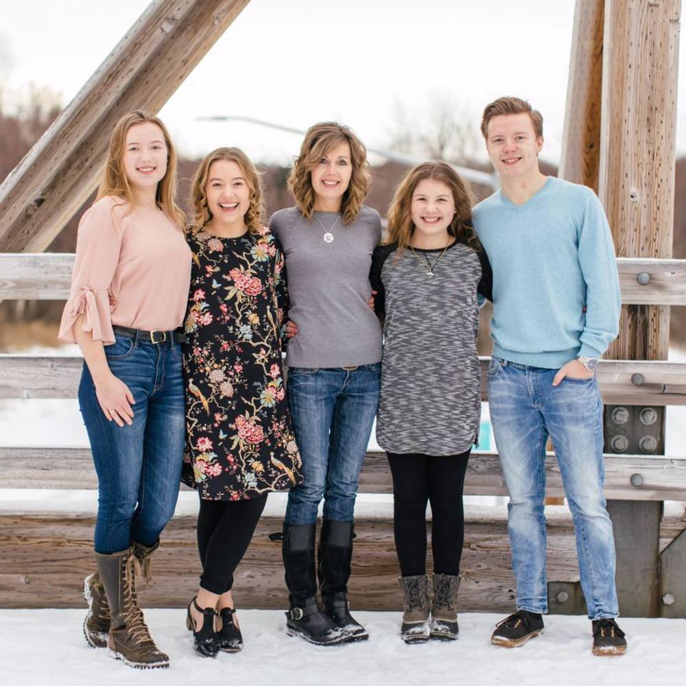 Meet your Posher, Sabrina